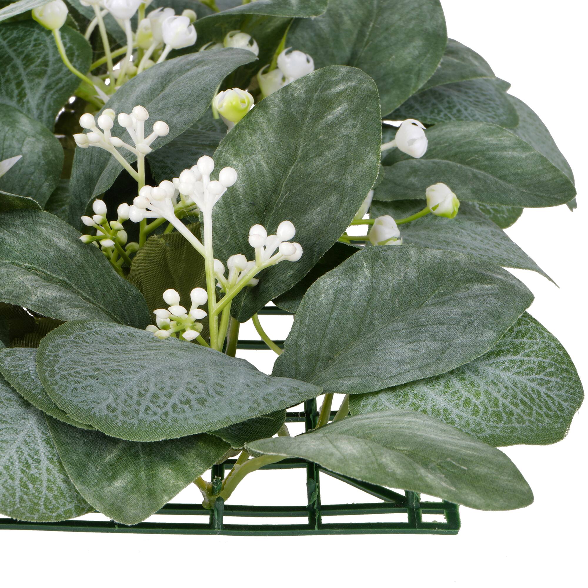 12" x 12" Eucalyptus & Baby's Breath Mat by Ashland®